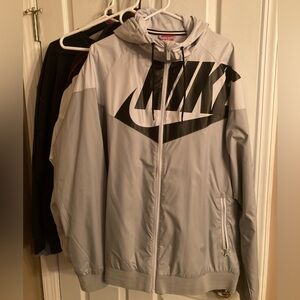 Nike Windbreaker Size XL New